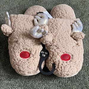 Women's Reindeer Slippers - Tan and Red